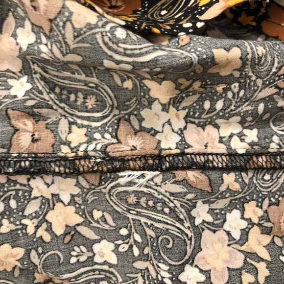 J. JILL Floral Cottagecore long sleeve flowy top size XS - Picture 7 of 9